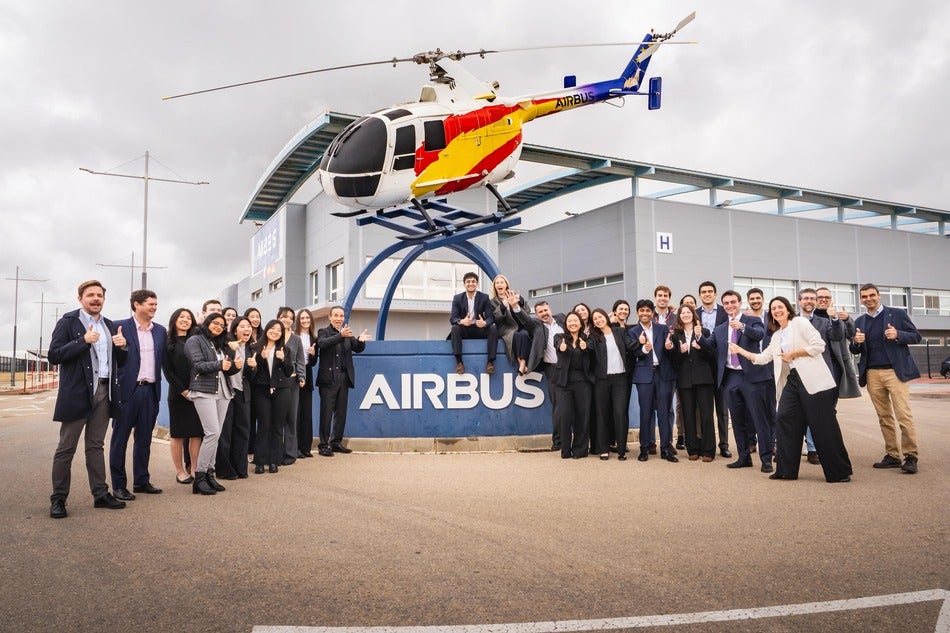 Georgetown students visit Airbus helicopters